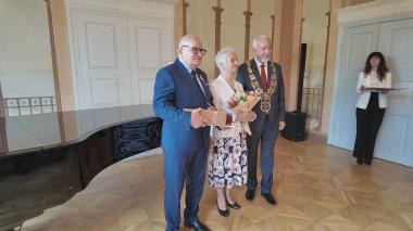 Kolejne pięć par z Medalami Róży
