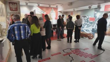 Poruszająca wystawa w Książnicy