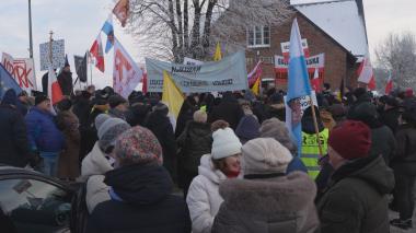 Tłumy na proteście w Kielnie