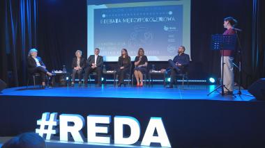 Międzypokoleniowa debata