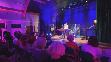 Janusz Radek oczarował panie w Pierwoszynie