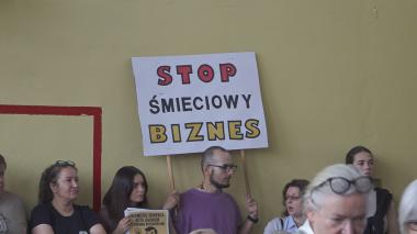 Mieszkańcy wygrali - burmistrz porzucił swoje plany