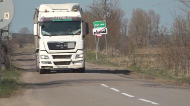 Dojazd do "jądrówki" nie dla ciężarówek